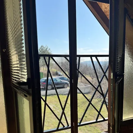 Vikendica Nina I Lola Case de vacanță *